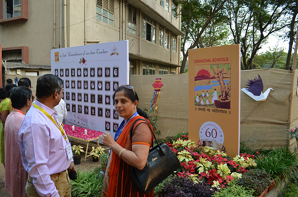 Shailendra in deep discussion with Swati